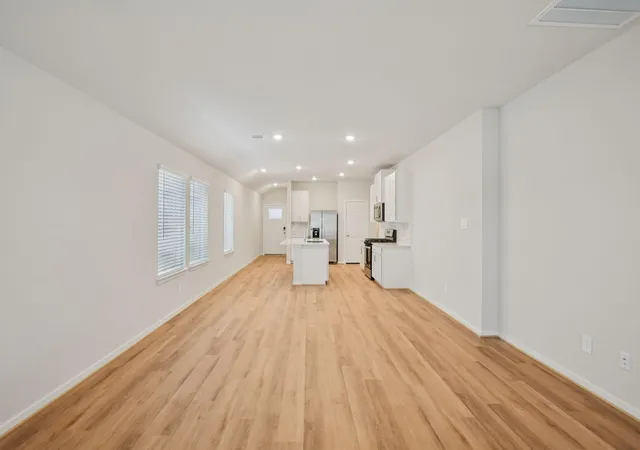 Photo 4 of Single family home for sale at 11406 Zenyatta Ln, Houston, TX 77048 | MLS# 66758848 | Listing updated on 2026-09-15