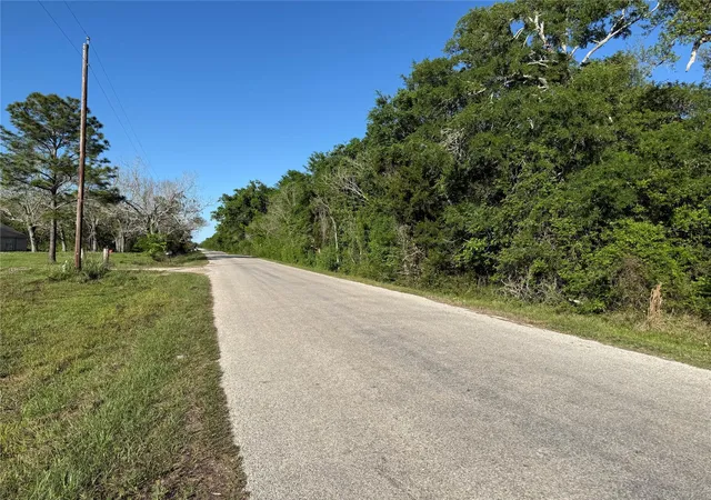Photo 2 of Land for sale at 25 Acres Ramblewood Rd, Bay City, TX 77414 | MLS# 58145964 | Listing updated on 2026-09-10