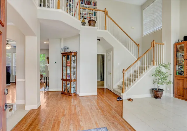 Photo 3 of Single family home for sale at 1505 Maple Leaf Ct, Pearland, TX 77581 | MLS# 17211761 | Listing updated on 2026-09-02