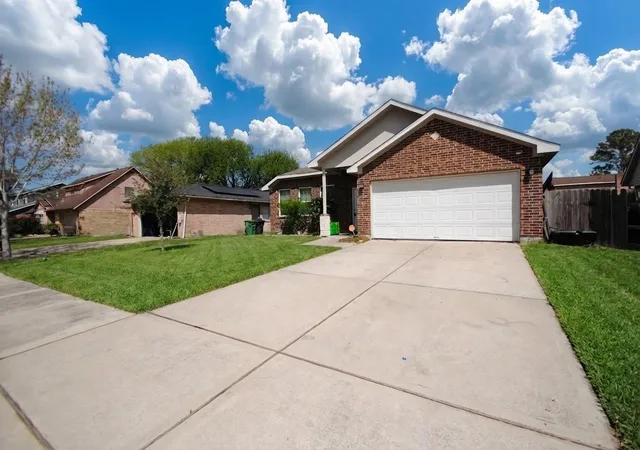 Photo 1 of Single family home for sale at 7414 Maczali Dr, Missouri City, TX 77489 | MLS# 16779966 | Listing updated on 2026-10-09