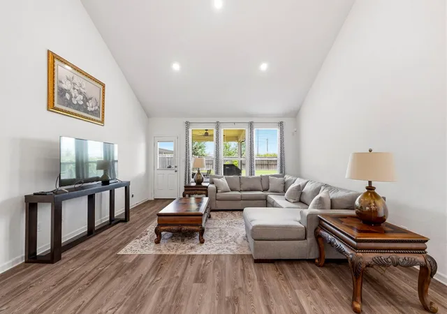 Photo 3 of Single family home for sale at 30010 Vallonea Oak, Brookshire, TX 77423 | MLS# 42346150 | Listing updated on 2026-09-18