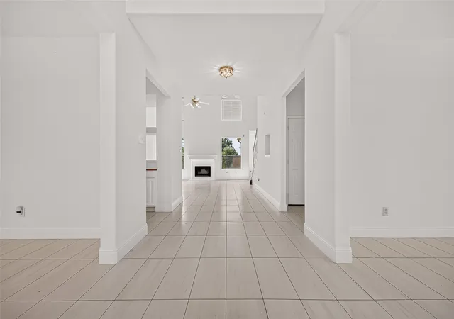 Photo 3 of Single family home for sale at 17435 Memorial Crst Dr, Spring, TX 77379 | MLS# 29765556 | Listing updated on 2026-09-06