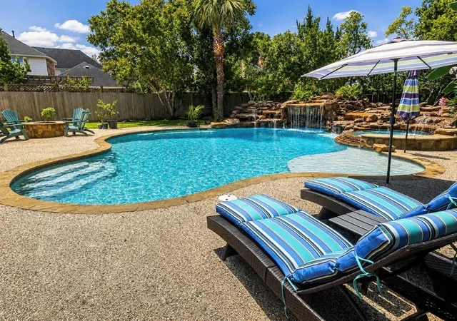 Photo 2 of Single family home for sale at 8734 Stowe Crk Ln, Missouri City, TX 77459 | MLS# 17402919 | Listing updated on 2026-09-16