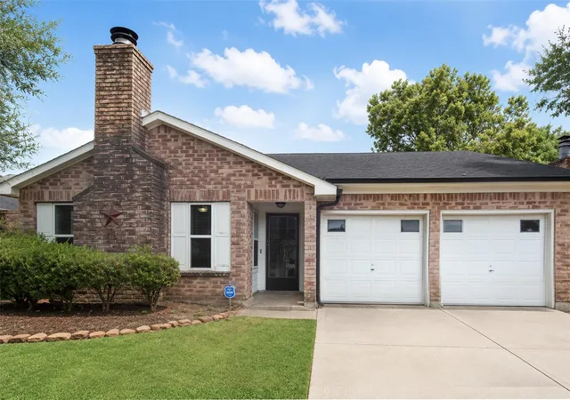 Photo 1 of Sale Pending at 22610 Poppyfield Dr, Katy, TX 77450 | MLS# 21500911 | Listing updated on 2026-10-04