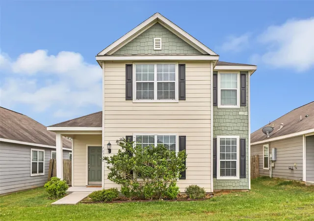 Photo 1 of Single family home for sale at 10776 S Lake Mist Ln, Willis, TX 77318 | MLS# 71923663 | Listing updated on 2026-10-09