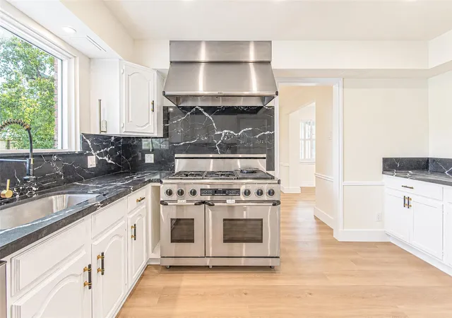 Single family home for sale at 10610 Overbrook Ln, Houston, TX 77042 | MLS# 40058802