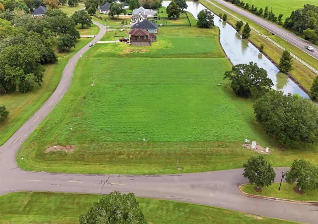 Photo 3 of Land for sale at 102 Lakeland Cir, Rosharon, TX 77583 | MLS# 90790883 | Listing updated on 2026-10-05