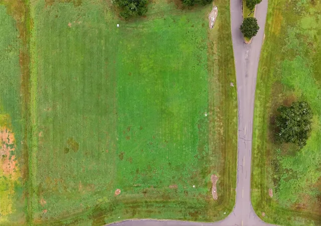 Photo 4 of Land for sale at 102 Lakeland Cir, Rosharon, TX 77583 | MLS# 90790883 | Listing updated on 2026-10-05