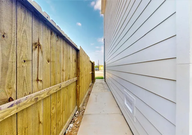 Photo 2 of Sale Pending at 12230 Kirkgard, Houston, TX 77045 | MLS# 44773350 | Listing updated on 2026-09-01