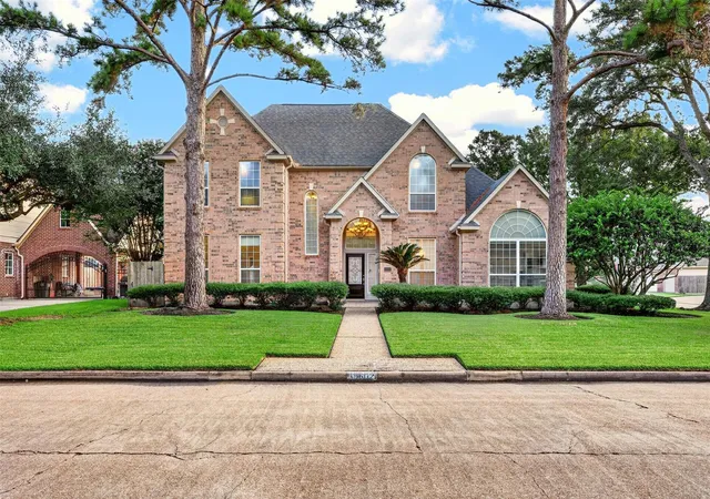 Photo 1 of Single family home for sale at 19602 Laurel Park Ln, Houston, TX 77094 | MLS# 40453954 | Listing updated on 2026-09-13
