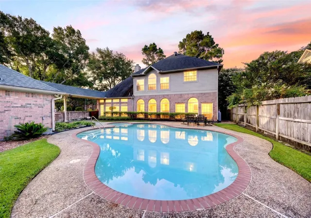 Photo 3 of Single family home for sale at 19602 Laurel Park Ln, Houston, TX 77094 | MLS# 40453954 | Listing updated on 2026-09-13