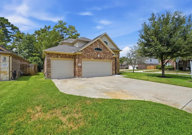 Photo 3 of Single family home for sale at 28419 Ashlyn Ridge Ln, Spring, TX 77386 | MLS# 88473891 | Listing updated on 2026-09-15