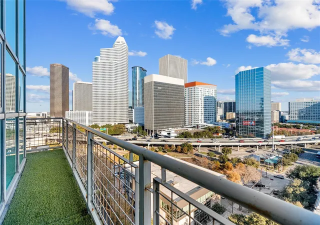 Photo 3 of Condo for sale at 2000 Bagby St #13430, Houston, TX 77002 | MLS# 24313979 | Listing updated on 2026-09-13