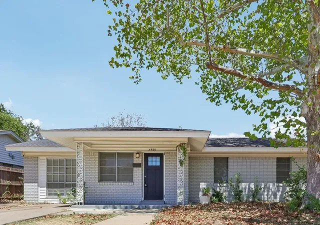 Photo 1 of Single family home for sale at 2816 W Fuller Ave, Fort Worth, TX 76133 | MLS# 12878520 | Listing updated on 2026-09-12