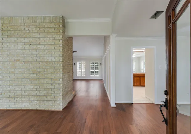 Photo 3 of Single family home for sale at 15846 Signal Crk Dr, Houston, TX 77095 | MLS# 75165660 | Listing updated on 2026-09-19