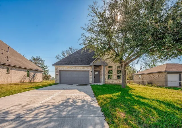 Photo 3 of Single family home for sale at 3639 Needville Ave, Needville, TX 77461 | MLS# 47026623 | Listing updated on 2026-09-24