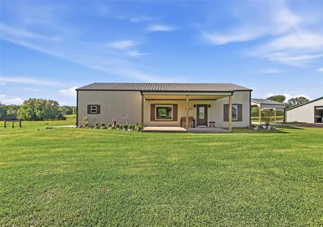 Land for sale at 11082 US Hwy 75 S, Leona, TX 75850 | MLS# 61137575