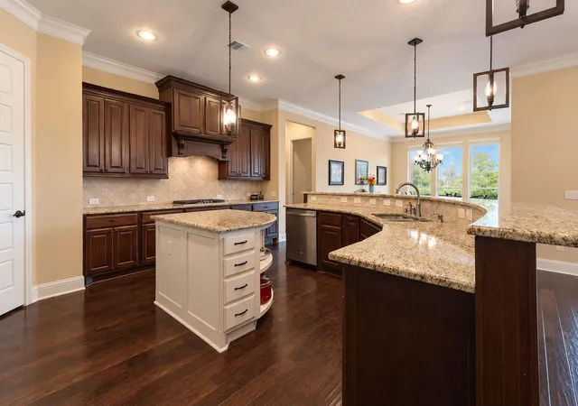 Photo 3 of Single family home for sale at 91 Lake View Loop, Fulshear, TX 77441 | MLS# 34236053 | Listing updated on 2026-09-19
