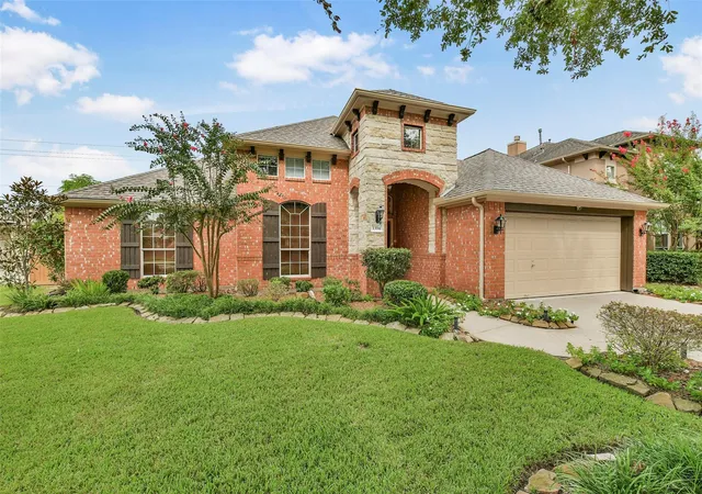 Photo 3 of Sale Pending at 1394 San Remo Ln, League City, TX 77573 | MLS# 13537153 | Listing updated on 2026-09-16