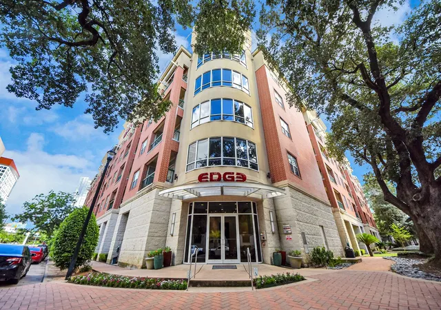 Photo 3 of Condo for sale at 300 St Joseph Pkwy #308, Houston, TX 77002 | MLS# 66416887 | Listing updated on 2026-09-09