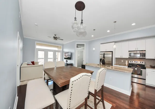 Photo 3 of Condo for sale at 300 St Joseph Pkwy #308, Houston, TX 77002 | MLS# 66416887 | Listing updated on 2026-09-09