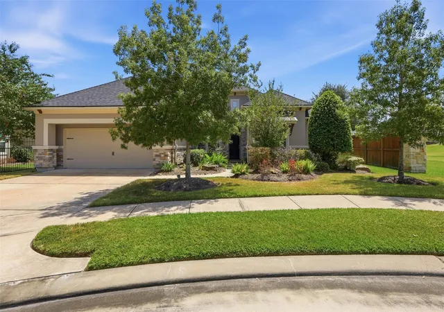 Photo 1 of Sale Pending at 9806 Reflection Point Dr, Cypress, TX 77433 | MLS# 2207372 | Listing updated on 2026-09-08