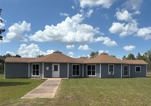 Photo 1 of Land for sale at 000 Sycamore And Lakeshore, Hempstead, TX 77445 | MLS# 33364117 | Listing updated on 2026-09-09