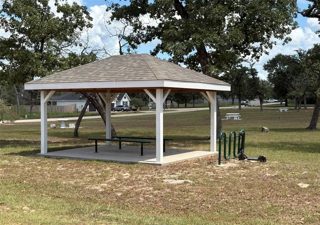 Photo 3 of Land for sale at 000 Sycamore And Lakeshore, Hempstead, TX 77445 | MLS# 33364117 | Listing updated on 2026-09-09