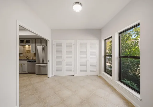 Photo 3 of Townhouse for sale at 1746 S Gessner, Houston, TX 77063 | MLS# 83054152 | Listing updated on 2026-09-02