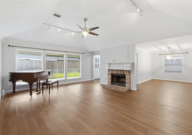 Photo 3 of Sale Pending at 4527 Ireland Ln, Pasadena, TX 77505 | MLS# 18643634 | Listing updated on 2026-10-09