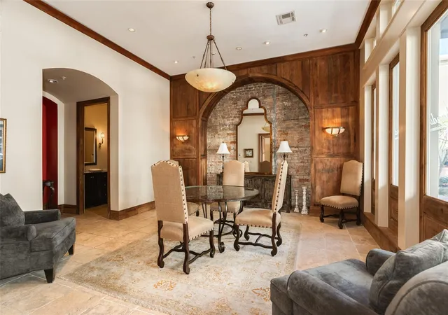 Photo 2 of Townhouse for sale at 2207 Postoffice St #420, Galveston, TX 77550 | MLS# 19478794 | Listing updated on 2026-09-18