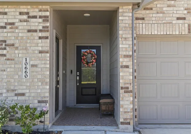 Photo 2 of Single family home for sale at 10660 Ellerston Rd, Cleveland, TX 77327 | MLS# 88786503 | Listing updated on 2026-10-03