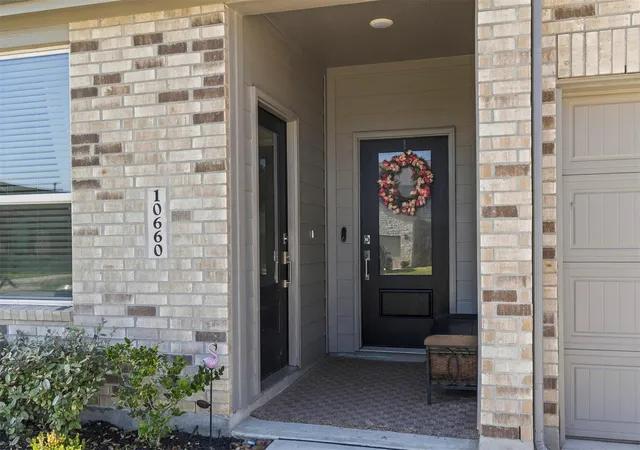 Photo 3 of Single family home for sale at 10660 Ellerston Rd, Cleveland, TX 77327 | MLS# 88786503 | Listing updated on 2026-10-03