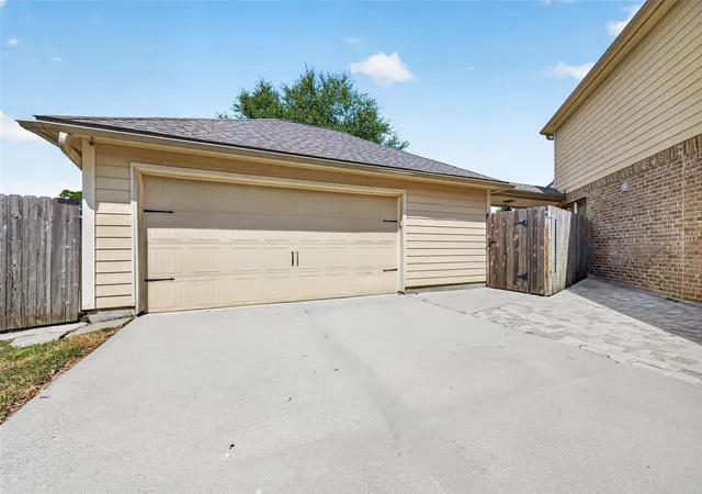 Photo 3 of Single family home for sale at 5207 Belvedere Dr, Rosenberg, TX 77471 | MLS# 46544211 | Listing updated on 2026-09-26