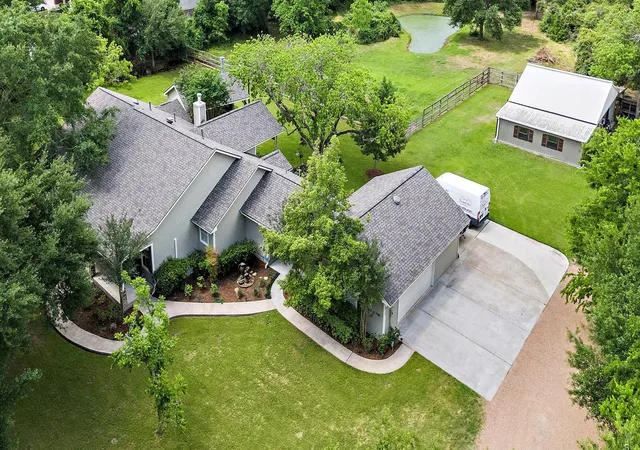 Photo 3 of Single family home for sale at 18729 Cypress Church Rd, Cypress, TX 77433 | MLS# 44893809 | Listing updated on 2026-09-09