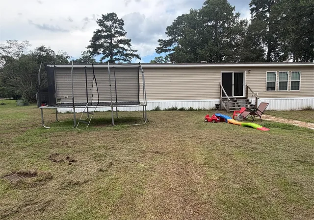 Photo 3 of Single family home for sale at 10084 Fm 2937, Silsbee, TX 77656 | MLS# 11276240 | Listing updated on 2026-09-15