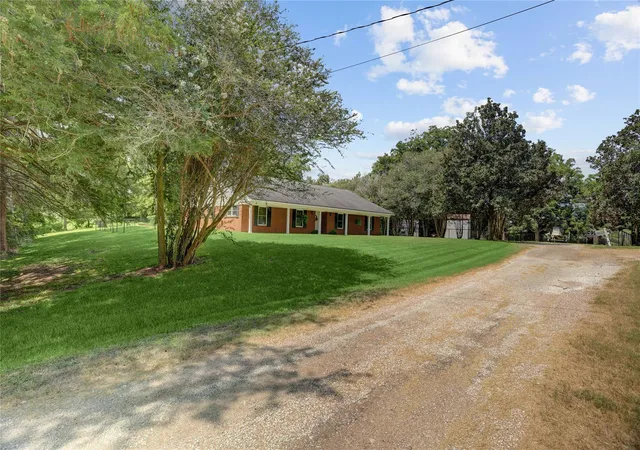 Photo 2 of Single family home for sale at 319 Garrett Rd, Wharton, TX 77488 | MLS# 80943125 | Listing updated on 2026-09-05