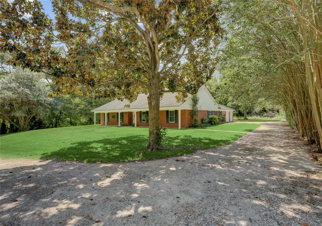 Photo 3 of Single family home for sale at 319 Garrett Rd, Wharton, TX 77488 | MLS# 80943125 | Listing updated on 2026-09-05