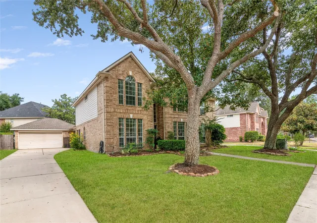Photo 2 of Single family home for sale at 30707 Melcrest Ests Dr, Spring, TX 77386 | MLS# 67549783 | Listing updated on 2026-09-21