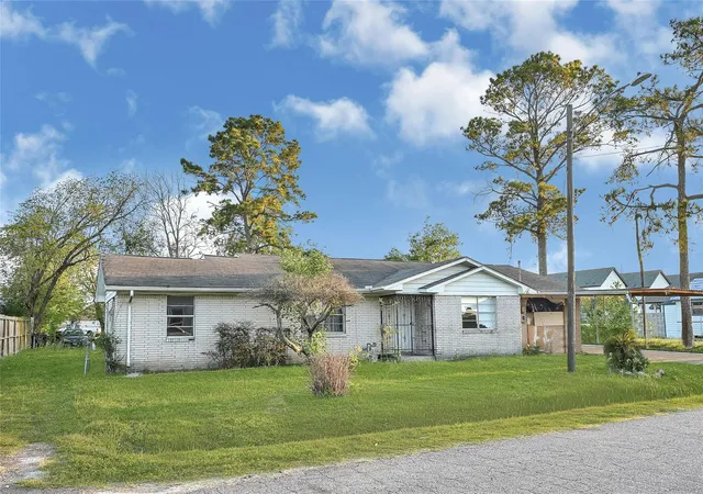 Photo 1 of Single family home for sale at 7954 Booker St, Houston, TX 77028 | MLS# 82303187 | Listing updated on 2026-09-21