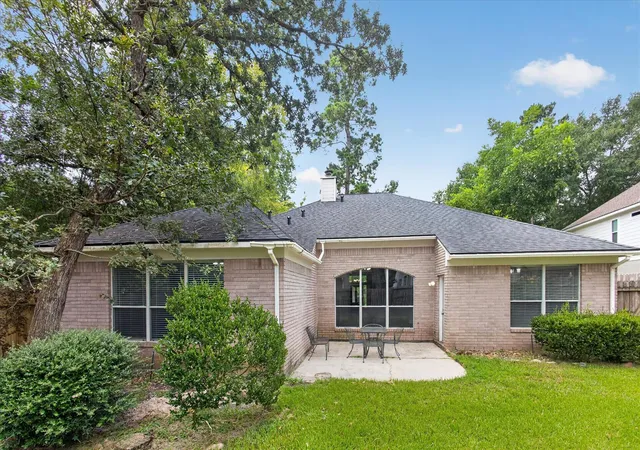 Photo 29 of Sale Pending at 26 Millport Dr, Spring, TX 77382 | MLS# 94165806 | Listing updated on 2026-10-09