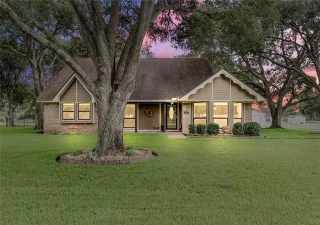 Single family home for sale at 3503 Quail Cir, Sealy, TX 77474 | MLS# 78414850