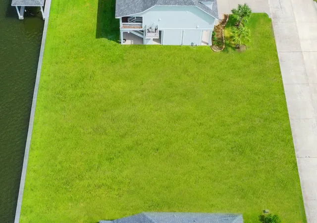 Photo 2 of Land for sale at 22 Hawkeye, Hitchcock, TX 77563 | MLS# 16003041 | Listing updated on 2026-09-18