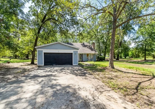Photo 1 of Single family home for sale at 292 Autumn Ln, Livingston, TX 77351 | MLS# 65065202 | Listing updated on 2026-10-07