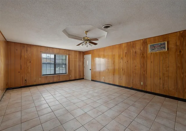 Photo 3 of Single family home for sale at 901 Vista Hermosa, Edinburg, TX 78539 | MLS# 52259217 | Listing updated on 2026-09-11