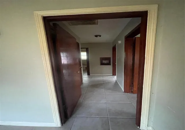 Photo 3 of Single family home for sale at 1900 W Gulf St, Baytown, TX 77520 | MLS# 54355451 | Listing updated on 2026-09-18