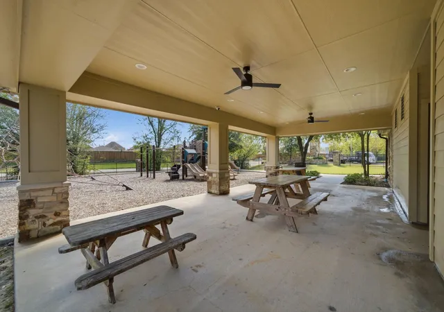 Photo 19 of Single family home for sale at 7618 Willow School Dr, Spring, TX 77389 | MLS# 40794428 | Listing updated on 2026-09-12