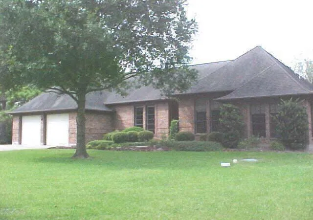 Photo 2 of Single family home for sale at 97 Ave J, Dickinson, TX 77539 | MLS# 59294269 | Listing updated on 2026-09-10