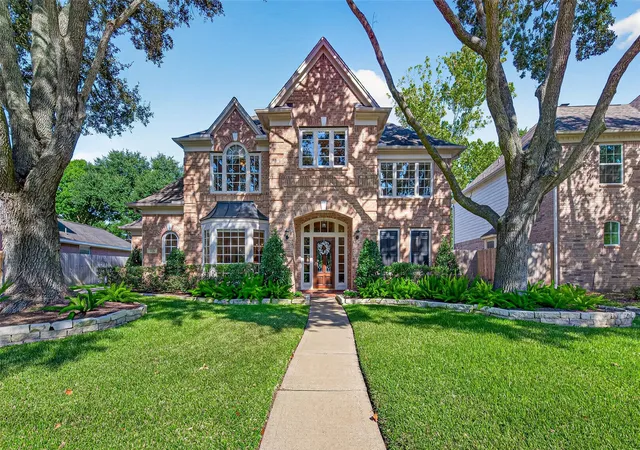 Photo 1 of Single family home for sale at 22010 Mission Hills Ln, Katy, TX 77450 | MLS# 53212861 | Listing updated on 2026-09-27