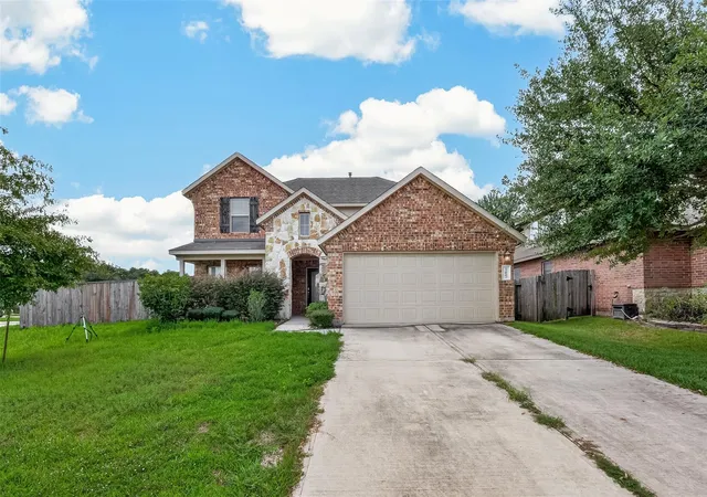 Photo 3 of Single family home for sale at 22043 Mission Cyn Ln, Porter, TX 77365 | MLS# 97751872 | Listing updated on 2026-09-16